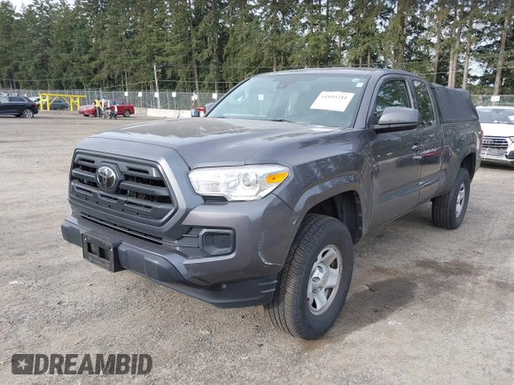 2018 Toyota Tacoma SR z VIN 5TFSX5EN0JX062612, wystawiony jako IAAI lot #41993211 z przebiegiem 92 586 mil mil oraz . Historia ofert i sprzedaży dostępna na DreamBid. Obrazek 17.