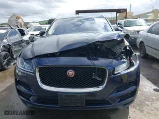 2018 Jaguar F-PACE 25t Premium with VIN SADCJ2FX9JA274582, listed as a IAAI auction lot 41809189 with 54,087 mi miles. Bid and sale history available at carsss.com. Image 12.