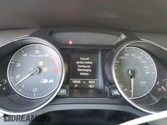 2013 Audi S5 Premium Plus z VIN WAUCGAFR9DA049022, wystawiony jako Copart lot #88992455 z przebiegiem 140 439 mil mil oraz Szkoda całkowita • Salvage title. Historia ofert i sprzedaży dostępna na DreamBid. Obrazek 9.
