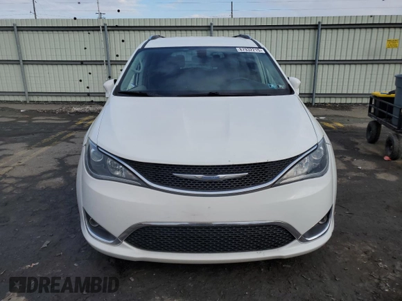 2018 Chrysler Pacifica Touring L with VIN 2C4RC1BGXJR131734, listed as a Copart auction lot 87932215 with 72,072 mi miles and Salvage Title. Bid and sale history available at DreamBid. Image 5.