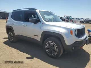 2017 Jeep Renegade Trailhawk с VIN ZACCJBCB9HPE82976, выставлен на аукционе Copart как лот 58247235 с пробегом 92 350 миль миль и Списание • Salvage title. История ставок и продаж доступна на DreamBid. Изображение 4.