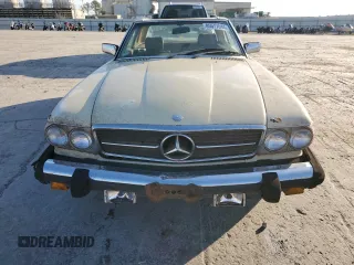 1981 Mercedes-Benz 380 380SL with VIN WDBBA45A2BB007133, listed as a Copart auction lot 85577044 with 132,988 mi miles and Clean Title. Bid and sale history available at carsss.com. Image 5.