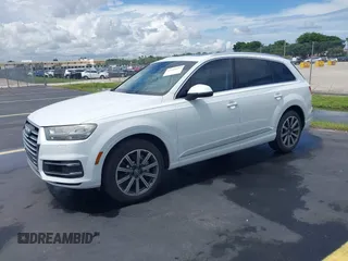 2018 Audi Q7 Premium Plus z VIN WA1LHAF79JD004553, wystawiony jako IAAI lot #42591653 z przebiegiem 65 349 mil mil oraz . Historia ofert i sprzedaży dostępna na DreamBid. Obrazek 17.