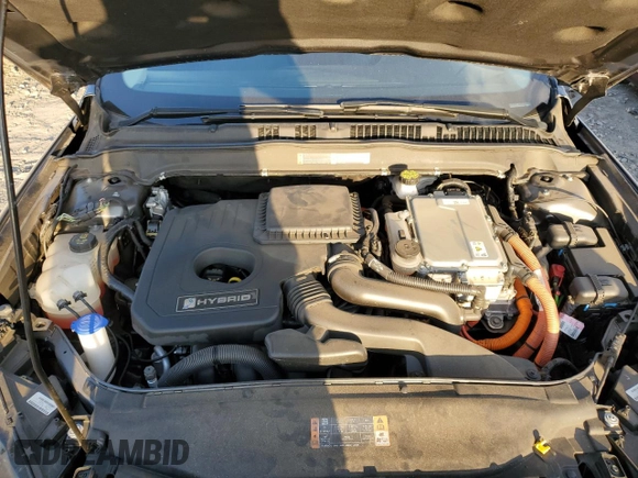 2018 Ford Fusion Hybrid Titanium with VIN 3FA6P0RUXJR210415, listed as a Copart auction lot 41466883 with 43,451 mi miles. Bid and sale history available at carsss.com. Image 11.