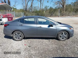 2021 Nissan Versa SV with VIN 3N1CN8EV4ML885218, listed as a IAAI auction lot 41717018 with 71,864 mi miles. Bid and sale history available at carsss.com. Image 14.