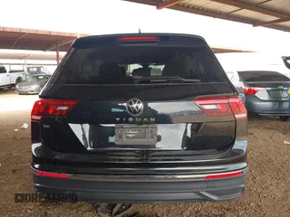 2022 Volkswagen Tiguan SE with VIN 3VV3B7AX4NM109997, listed as a IAAI auction lot 41906297 with 62,692 mi miles and . Bid and sale history available at DreamBid. Image 16.