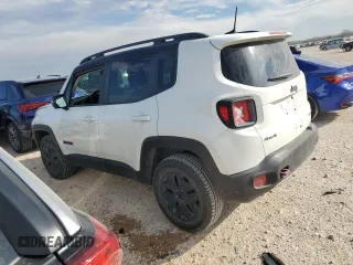 2018 Jeep Renegade Trailhawk with VIN ZACCJBCB1JPH13181, listed as a Copart auction lot 89193315 with 46,599 mi miles and Salvage Title. Bid and sale history available at carsss.com. Image 2.