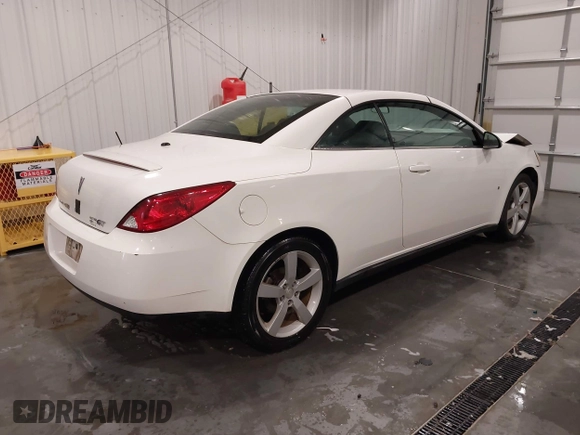 2007 Pontiac G6 GT with VIN 1G2ZH36N474229308, listed as a IAAI auction lot 41445760 with 65,002 mi miles. Bid and sale history available at carsss.com. Image 4.
