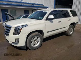 2015 Cadillac Escalade Premium z VIN 1GYS4NKJ6FR580109, wystawiony jako Copart lot #55233275 z przebiegiem 110 758 mil mil oraz Szkody całkowita. Historia ofert i sprzedaży dostępna na DreamBid. Obrazek 1.