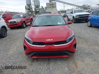 2023 Kia Forte LXS z VIN 3KPF24AD4PE522726, wystawiony jako IAAI lot #41744515 z przebiegiem 13 233 mil mil oraz . Historia ofert i sprzedaży dostępna na DreamBid. Obrazek 12.