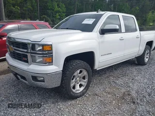 2015 Chevrolet Silverado 1500 LT with VIN 3GCUKREC1FG465118, listed as a IAAI auction lot 41864753 with 290,367 mi miles. Bid and sale history available at carsss.com. Image 2.
