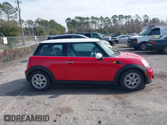 2012 MINI Hardtop with VIN WMWSU3C59CT260497, listed as a IAAI auction lot 41366741 with 123,498 mi miles and . Bid and sale history available at DreamBid. Image 13.