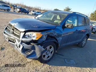 2011 Toyota RAV4 with VIN 2T3BF4DV1BW085191, listed as a IAAI auction lot 41304241 with 207,238 mi miles. Bid and sale history available at carsss.com. Image 22.