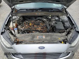 2020 Ford Fusion SE with VIN 3FA6P0HDXLR113882, listed as a Copart auction lot 57677215 with 104,459 mi miles and Salvage title. Bid and sale history available at DreamBid. Image 11.