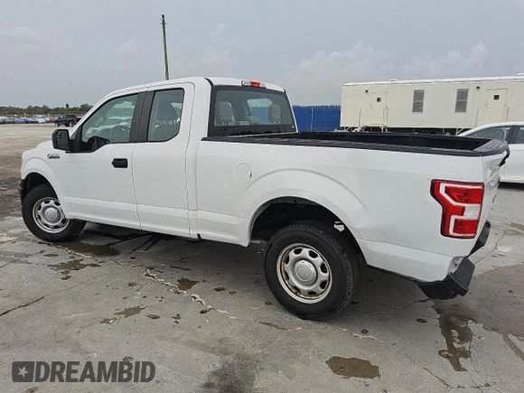 2018 Ford F-150 XL z VIN 1FTEX1CP4JFC55703, wystawiony jako Copart lot #58748825 z przebiegiem 152 891 mil mil oraz Czysty tytuł • Clean title. Historia ofert i sprzedaży dostępna na DreamBid. Obrazek 2.