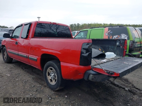 2001 Chevrolet Silverado 1500 LS with VIN 2GCEC19V111175624, listed as a IAAI auction lot 41875058 with 374,190 mi miles. Bid and sale history available at carsss.com. Image 3.