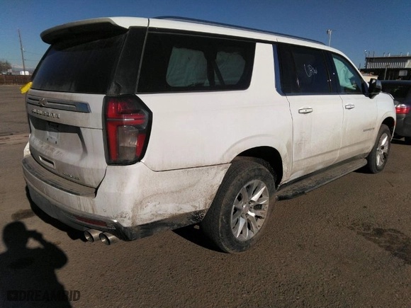 2023 Chevrolet Suburban Premier with VIN 1GNSKFKD7PR542635, listed as a IAAI auction lot 41672529 with 26,409 mi miles. Bid and sale history available at carsss.com. Image 4.