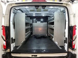 2019 Ford Transit with VIN 1FTYR1YG7KKB43504, listed as a IAAI auction lot 42195555 with 125,696 mi miles. Bid and sale history available at carsss.com. Image 1.