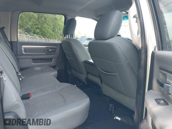 2016 Ram 1500 Lone Star z VIN 3C6RR6LT4GG300840, wystawiony jako IAAI lot #42456323 z przebiegiem 284 933 mil mil oraz . Historia ofert i sprzedaży dostępna na DreamBid. Obrazek 8.