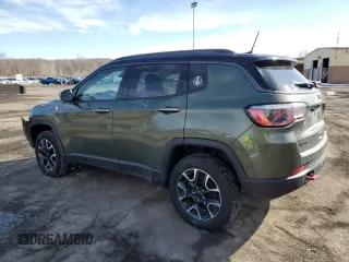 2019 Jeep Compass Trailhawk with VIN 3C4NJDDB5KT799866, listed as a Copart auction lot 46119045 with 92,027 mi miles and Salvage Title. Bid and sale history available at carsss.com. Image 2.