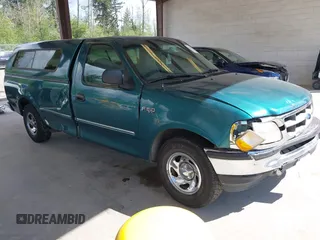 1997 Ford F-150 z VIN 1FTDF1727VKC49064, wystawiony jako IAAI lot #42256020 z przebiegiem 197 494 mil mil oraz . Historia ofert i sprzedaży dostępna na DreamBid. Obrazek 1.