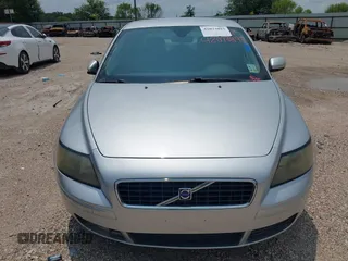 2006 Volvo S40 2.4L с VIN YV1MS382662222925, выставлен на аукционе IAAI как лот 42073893 с пробегом 204 456 миль миль и . История ставок и продаж доступна на DreamBid. Изображение 13.