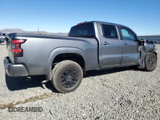 2024 Nissan Frontier SV z VIN 1N6ED1FK2RN604834, wystawiony jako Copart lot #76751104 z przebiegiem 7 788 mil mil oraz Szkoda całkowita • Salvage title. Historia ofert i sprzedaży dostępna na DreamBid. Obrazek 3.