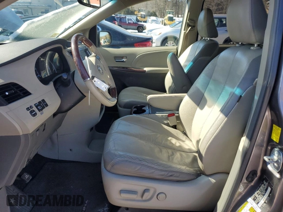 2011 Toyota Sienna XLE with VIN 5TDDK3DC7BS002989, listed as a Copart auction lot 45714275 with 174,640 mi miles and Non repairable. Bid and sale history available at DreamBid. Image 7.