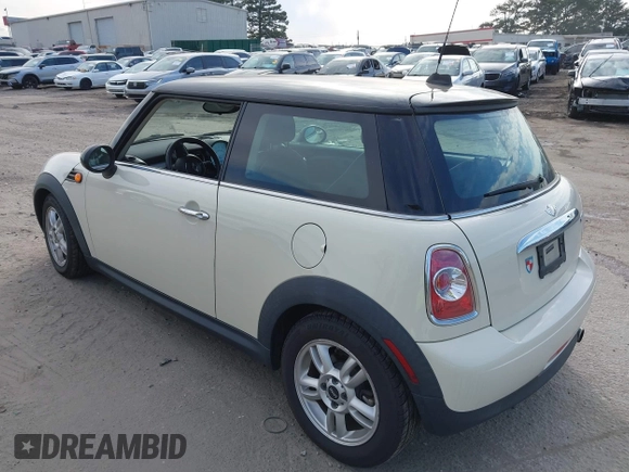 2012 MINI Hardtop with VIN WMWSU3C54CT259872, listed as a IAAI auction lot 41698147 with 98,181 mi miles and . Bid and sale history available at DreamBid. Image 3.