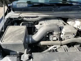 2020 Ram 1500 Laramie z VIN 1C6SRFRT5LN194246, wystawiony jako Copart lot #52374525 z przebiegiem 63 890 mil mil oraz Szkoda całkowita • Salvage title. Historia ofert i sprzedaży dostępna na DreamBid. Obrazek 13.