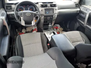 2017 Toyota 4Runner SR5 with VIN JTEZU5JR5H5161766, listed as a Copart auction lot 61364105 with 90,959 mi miles and Salvage title. Bid and sale history available at DreamBid. Image 8.