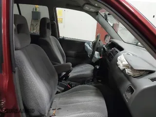 2002 Suzuki Grand Vitara JLX with VIN JS3TD62VX24155102, listed as a IAAI auction lot 41603245 with 152,657 mi miles. Bid and sale history available at carsss.com. Image 5.