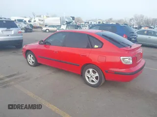 2005 Hyundai Elantra GLS с VIN KMHDN56D85U151951, выставлен на аукционе IAAI как лот 41903925 с пробегом 246 891 миль миль и . История ставок и продаж доступна на DreamBid. Изображение 3.