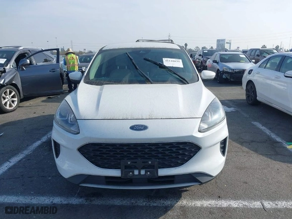 2020 Ford Escape SE with VIN 1FMCU9G62LUB72944, listed as a IAAI auction lot 41148835 with 90,705 mi miles. Bid and sale history available at carsss.com. Image 6.