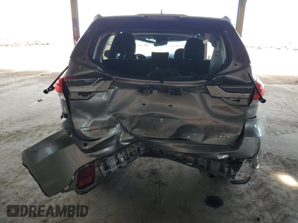 2019 Toyota Highlander SE with VIN 5TDKZRFH9KS557280, listed as a Copart auction lot 55094585 with 84,050 mi miles and Salvage title. Bid and sale history available at DreamBid. Image 6.