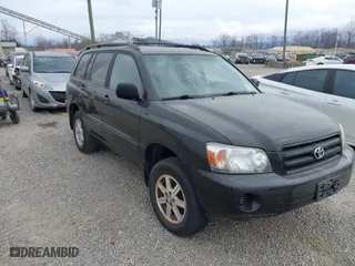 2006 Toyota Highlander with VIN JTEGP21A860097515, listed as a IAAI auction lot 41702204 with 237,665 mi miles. Bid and sale history available at carsss.com. Image 1.