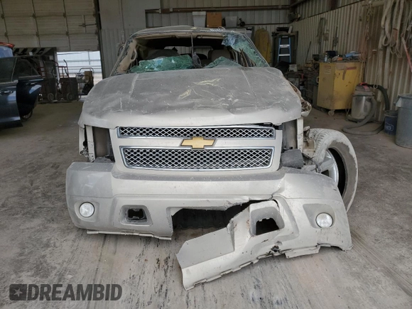 2007 Chevrolet Suburban LT with VIN 1GNFK16347J340159, listed as a Copart auction lot 68147024 with Not Provided miles and Non Repairable. Bid and sale history available at DreamBid. Image 5.