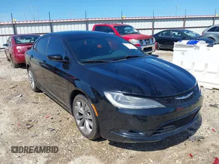 2015 Chrysler 200 S with VIN 1C3CCCBBXFN721897, listed as a IAAI auction lot 41971777 with 115,330 mi miles. Bid and sale history available at carsss.com. Image 1.