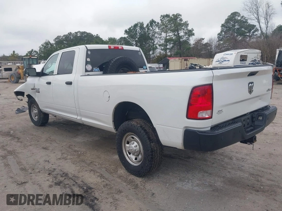 2018 Ram 2500 Tradesman with VIN 3C6UR5HJ8JG359506, listed as a IAAI auction lot 41588764 with 80,245 mi miles and . Bid and sale history available at DreamBid. Image 3.