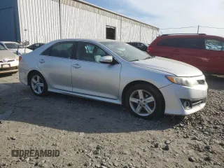 2014 Toyota Camry L with VIN 4T1BF1FK9EU318538, listed as a Copart auction lot 55355835 with 184,584 mi miles and Clean Title. Bid and sale history available at carsss.com. Image 4.