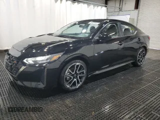 2025 Nissan Sentra SR z VIN 3N1AB8DV1SY302847, wystawiony jako Copart lot #59349205 z przebiegiem 5 974 mil mil oraz Czysty tytuł • Clean title. Historia ofert i sprzedaży dostępna na DreamBid. Obrazek 1.