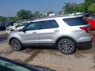 2017 Ford Explorer Platinum с VIN 1FM5K8HT6HGD17843, выставлен на аукционе IAAI как лот 42389653 с пробегом 135 820 миль миль и . История ставок и продаж доступна на DreamBid. Изображение 15.