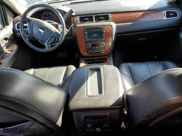 2008 Chevrolet Avalanche LS with VIN 3GNEC12008G100016, listed as a Copart auction lot 46271315 with 130,719 mi miles and Salvage Title. Bid and sale history available at carsss.com. Image 8.