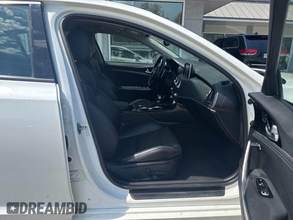 2018 Kia Stinger with VIN KNAE15LA7J6031245, listed as a IAAI auction lot 42196112 with 144,020 mi miles and . Bid and sale history available at DreamBid. Image 5.