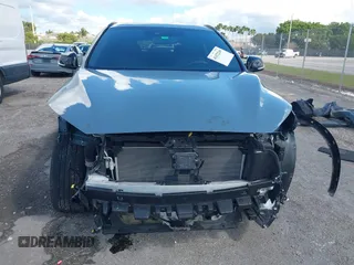 2023 Infiniti QX55 Luxe z VIN 3PCAJ5JRXPF117396, wystawiony jako IAAI lot #41672269 z przebiegiem 9 708 mil mil oraz . Historia ofert i sprzedaży dostępna na DreamBid. Obrazek 6.