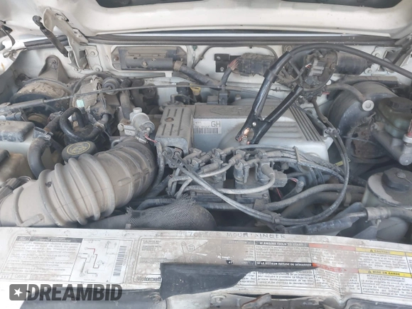 1997 Mercury Mountaineer with VIN 4M2DU55P6VUJ41951, listed as a IAAI auction lot 42260936 with 151,667 mi miles and . Bid and sale history available at DreamBid. Image 10.