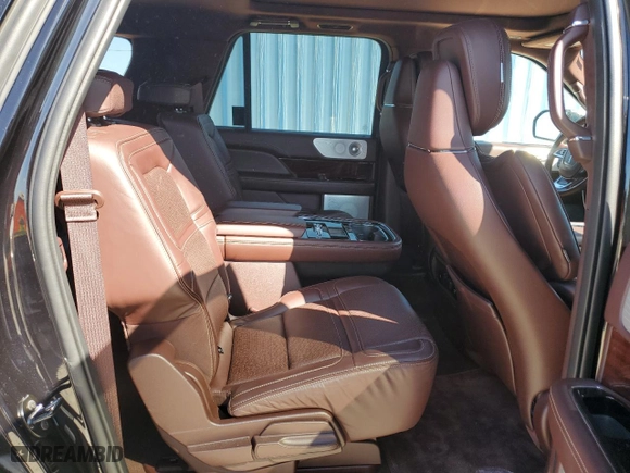 2020 Lincoln Navigator L Black Label with VIN 5LMJJ3TTXLEL03828, listed as a Copart auction lot 77517824 with 46,245 mi miles and Salvage Title. Bid and sale history available at carsss.com. Image 11.
