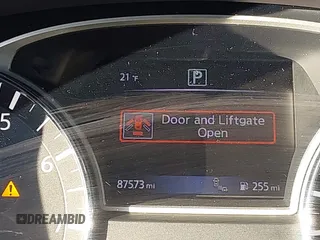 2017 Nissan Pathfinder SV z VIN 5N1DR2MN5HC629476, wystawiony jako IAAI lot #41325826 z przebiegiem 87 573 mil mil oraz . Historia ofert i sprzedaży dostępna na DreamBid. Obrazek 15.
