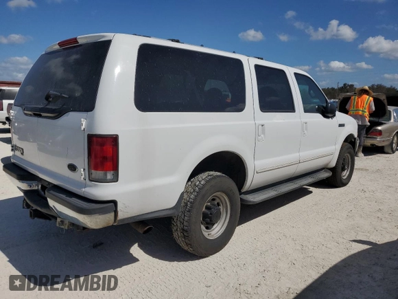 2000 Ford Excursion XLT z VIN 1FMSU41F0YEC90872, wystawiony jako Copart lot #77243644 z przebiegiem 90 302 mil mil oraz Szkoda całkowita • Salvage title. Historia ofert i sprzedaży dostępna na DreamBid. Obrazek 3.
