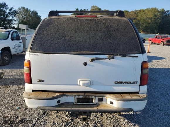 2003 Chevrolet Tahoe LS with VIN 1GNEK13Z23R184428, listed as a Copart auction lot 75165644 with 0 mi miles and Non Repairable. Bid and sale history available at carsss.com. Image 6.